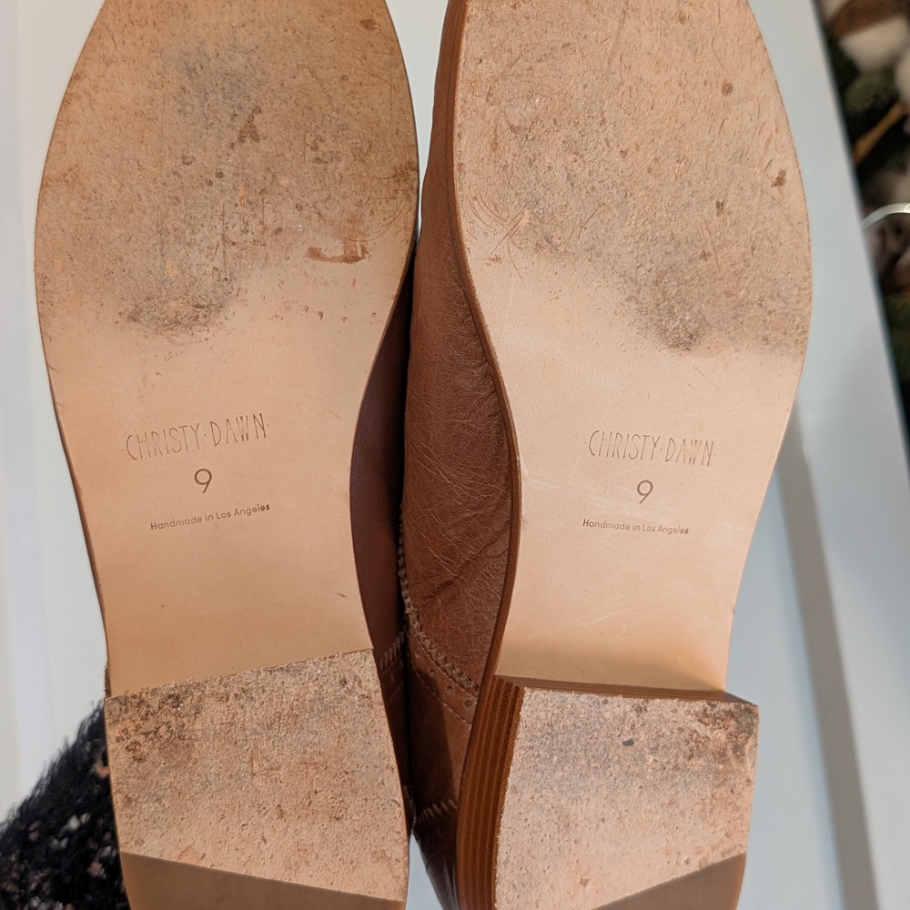 Christy Dawn Oxfords Classic Lace-Up Design - Picture 10 of 11